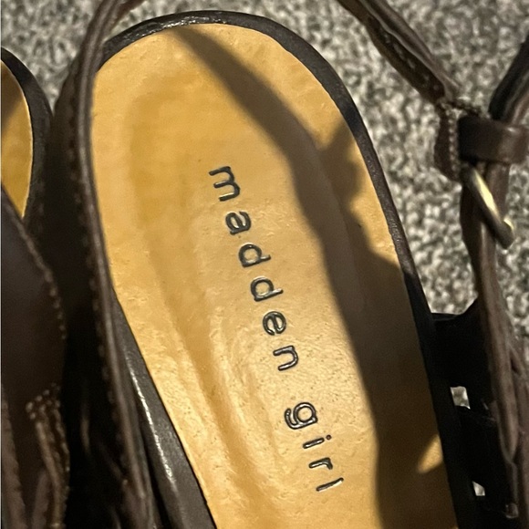 Brown wedge sandals - Picture 2 of 3